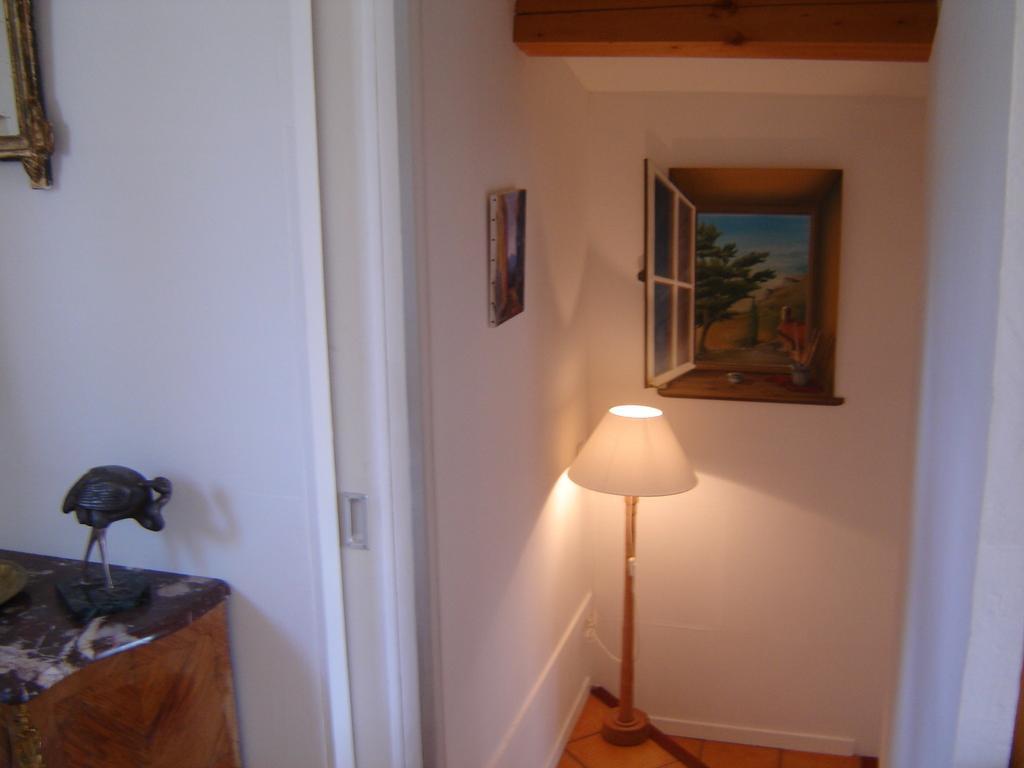 Bed and Breakfast La Tangana Rognes Zewnętrze zdjęcie